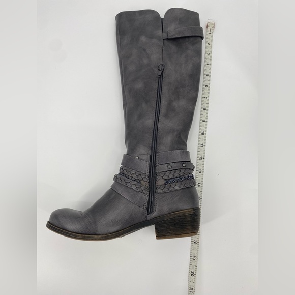 RAMPAGE Women's Interest
Zipper and Buckle Knee High
Riding Women's boots size 7 - Picture 8 of 12